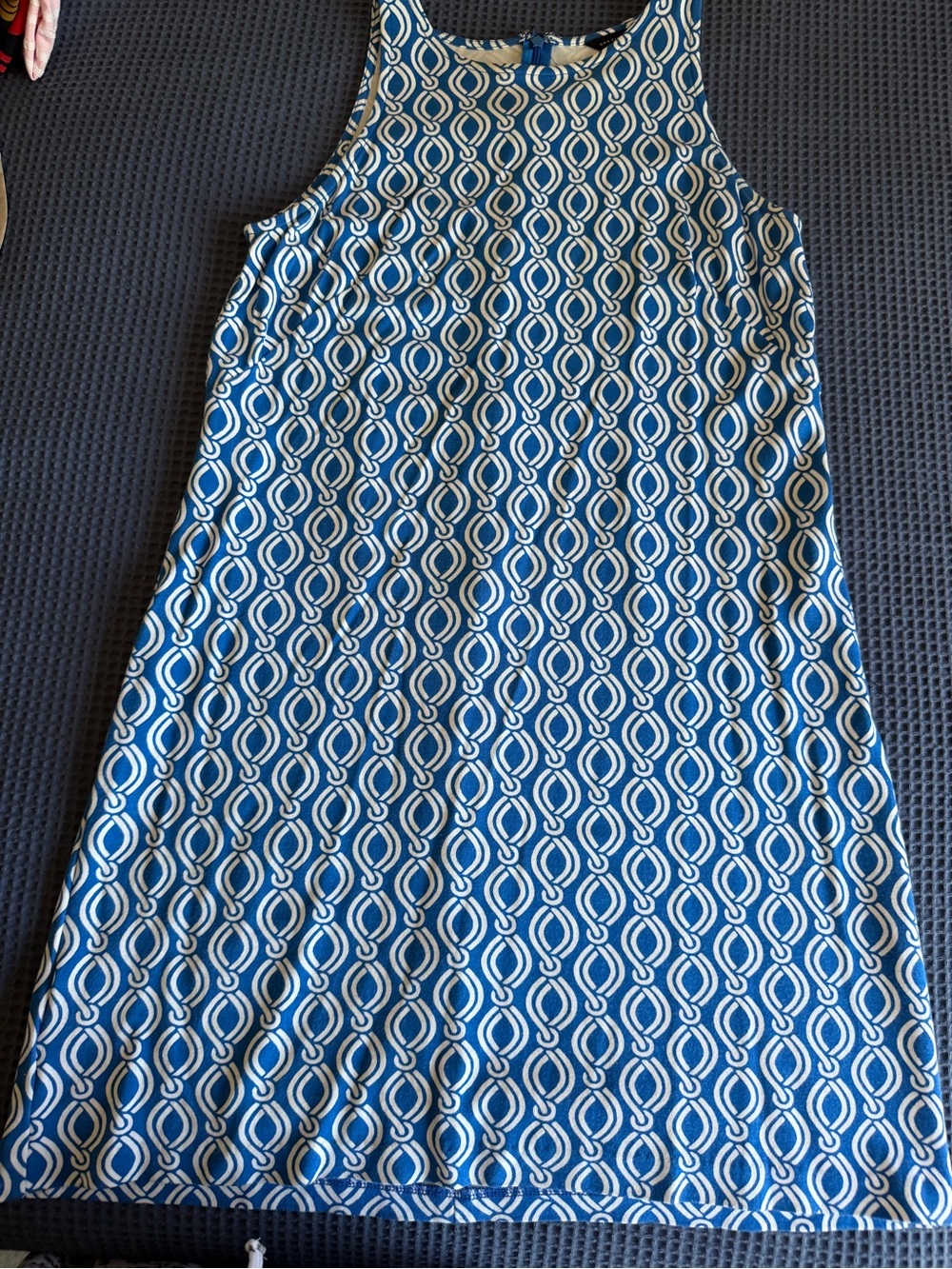Ann Taylor Blue and White Patterned Sleeveless Dress
